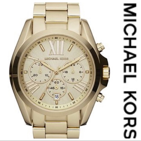 Michael Kors Accessories - 💕SALE💕 Michael Kors Gold MK5605 Bradshaw Watch